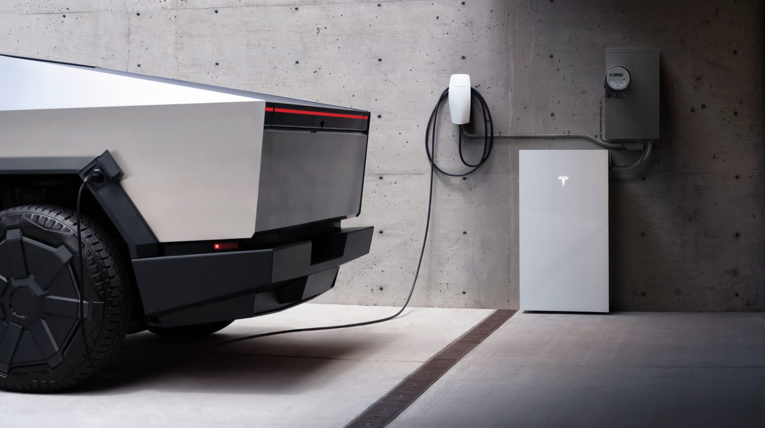 Cybertruck charging at home with Powerwall