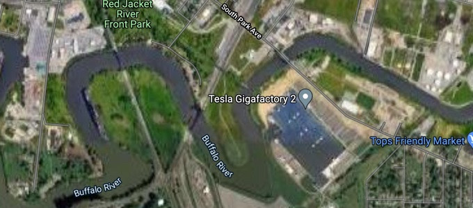 Googlov satelitski posnetek tovarne Tesla Gigafactory New York