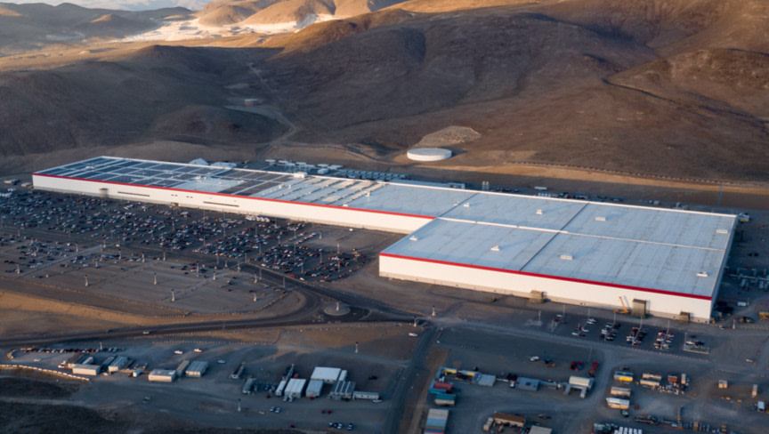 Vista de toma de drone de la Gigafactory Nevada
