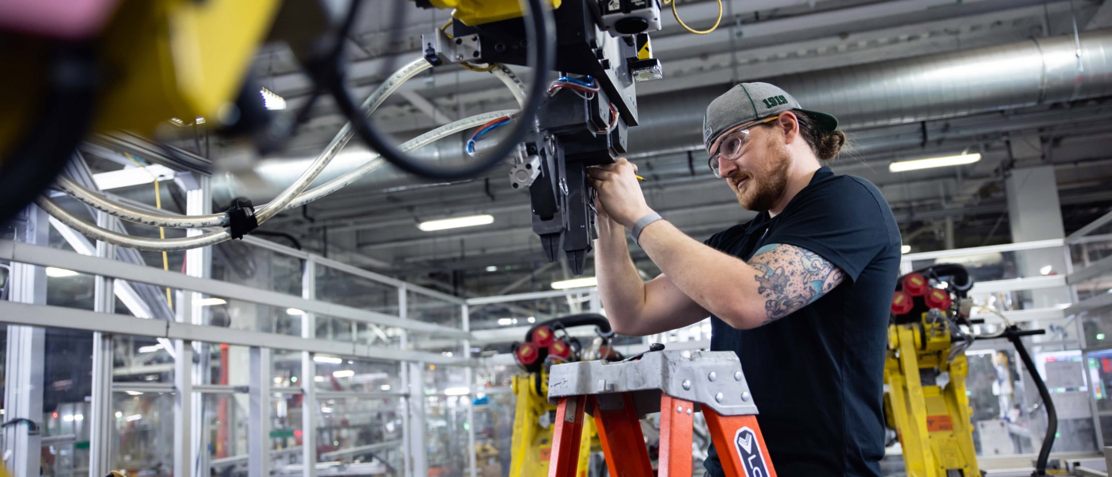 Medarbetare på Gigafactory i Nevada